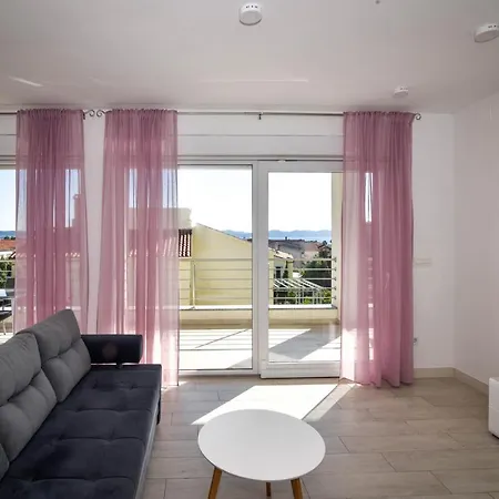 Apartment Deluxe Carlotta Zadar