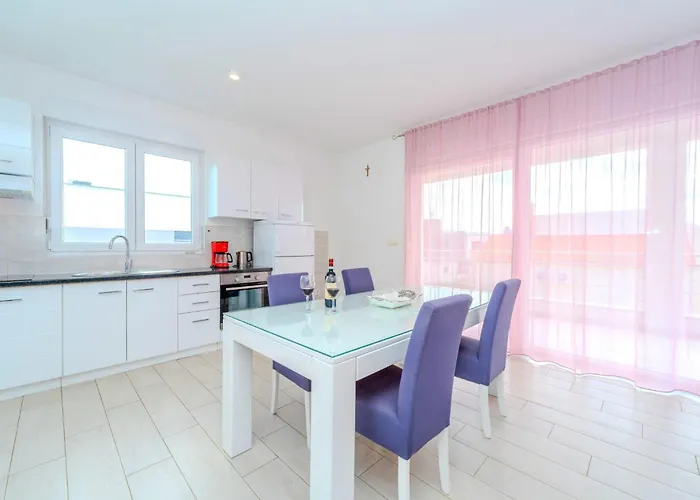 Deluxe Carlotta * Zadar